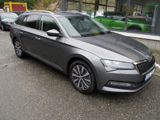 Škoda Superb COMBI STYLE 2,0TDI 147kW DSG//T1233